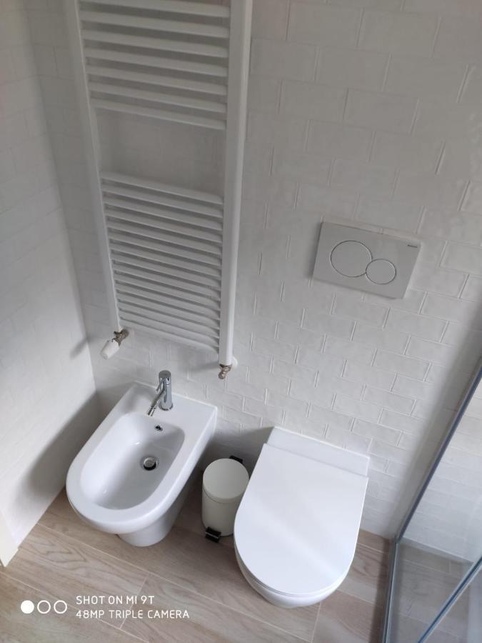 E-Milan Rooms Zona Tortona Екстер'єр фото