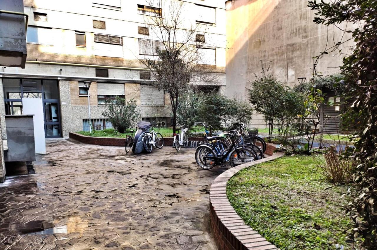 E-Milan Rooms Zona Tortona Екстер'єр фото