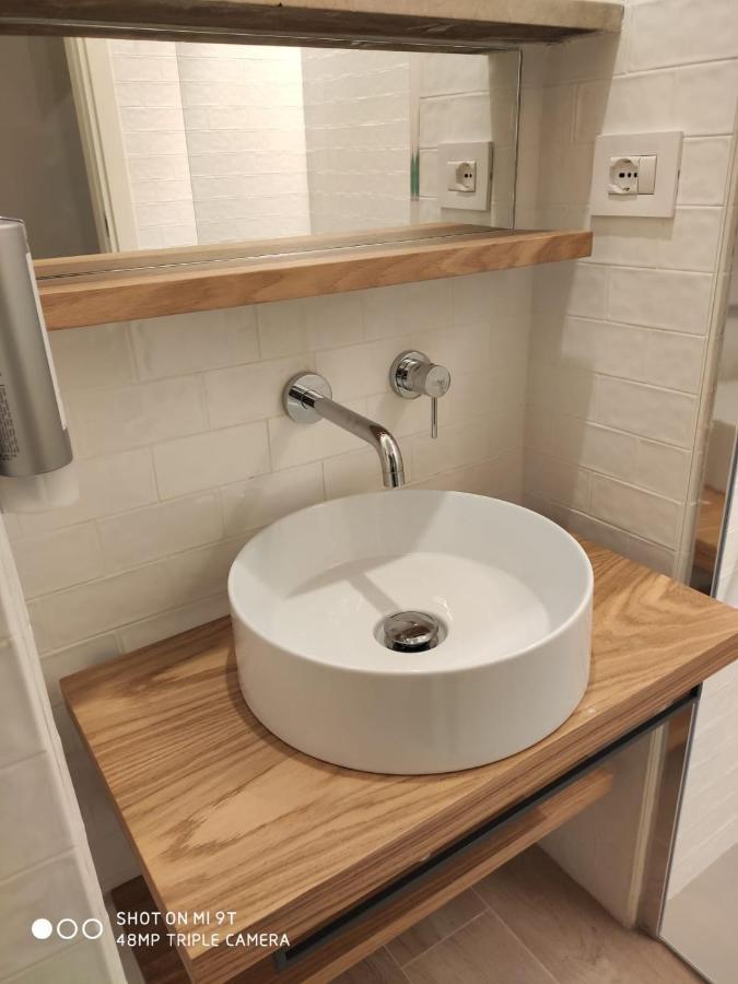 E-Milan Rooms Zona Tortona Екстер'єр фото